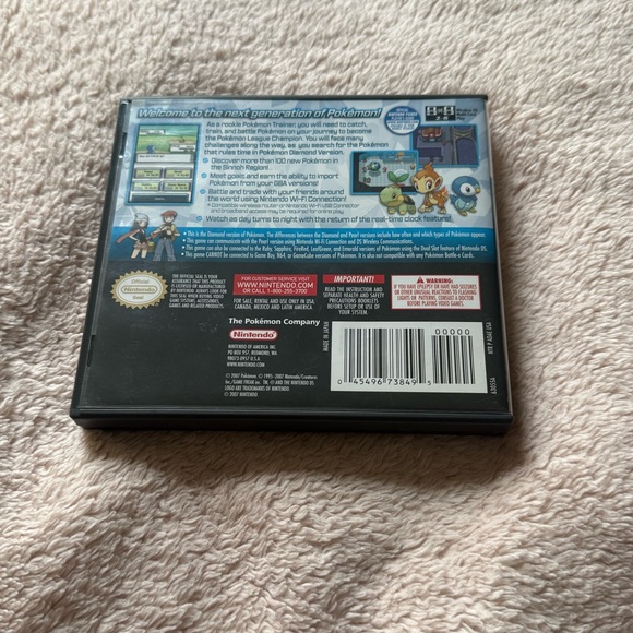 Nintendo DS Pokémon Diamond Version with Poster - NO MANUAL - Picture 3 of 8